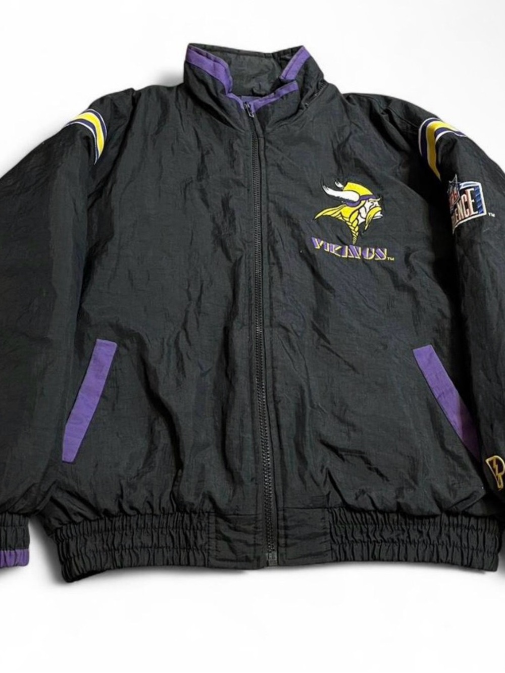 Vintage 90s Pro Player Minnesota Vikings NFL Black Embroidered Jacket Size XL